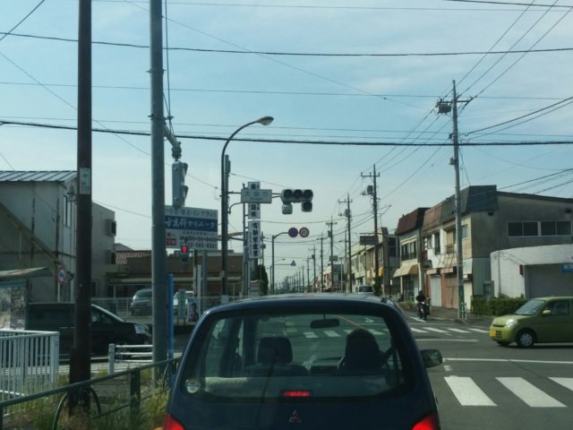 武蔵村山市大曲り交差点の写真