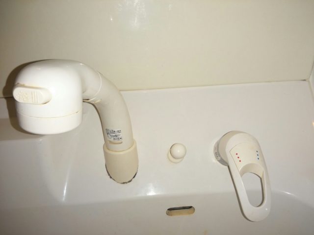 洗面所蛇口水漏れ修理