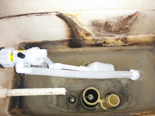 トイレ水漏れ修理ボールタップ交換
