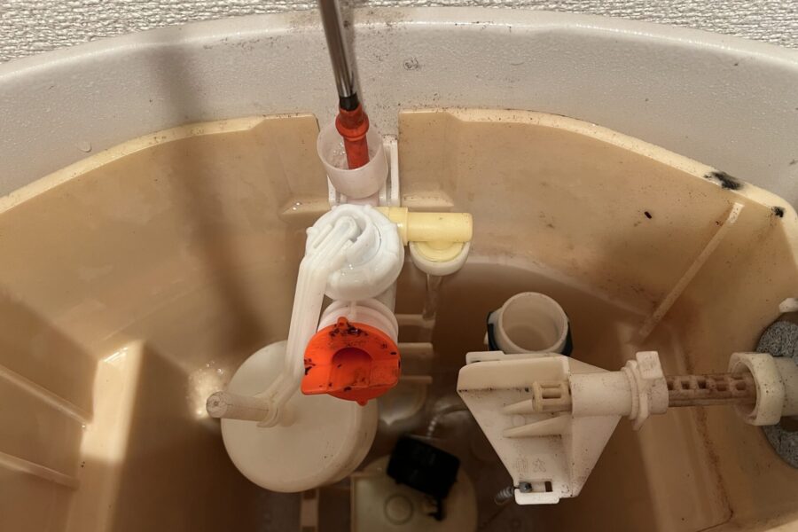 柏市トイレ水漏れ修理