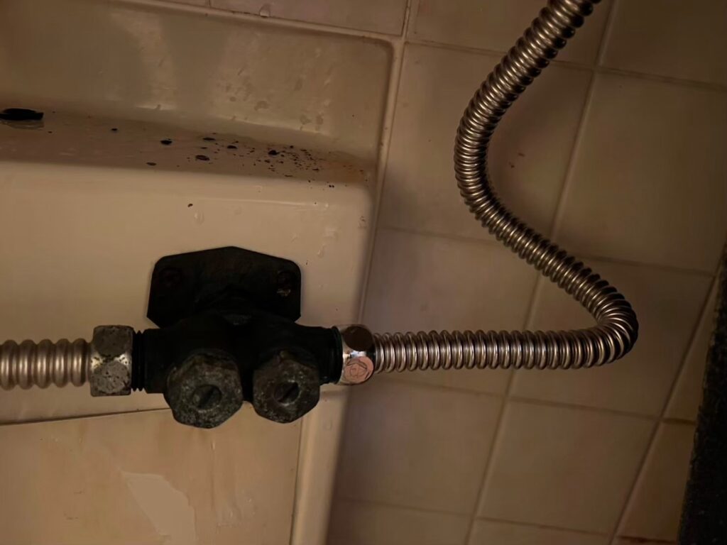 足立区千住水道屋