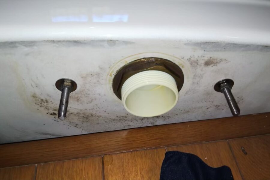 市川市河原・香取トイレ水漏れ