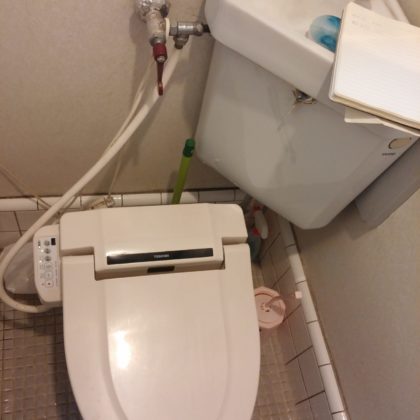 トイレ詰まり修理の写真