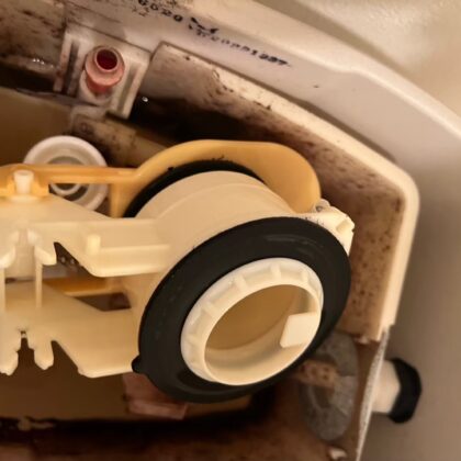 トイレタンク水漏れ文京区安い