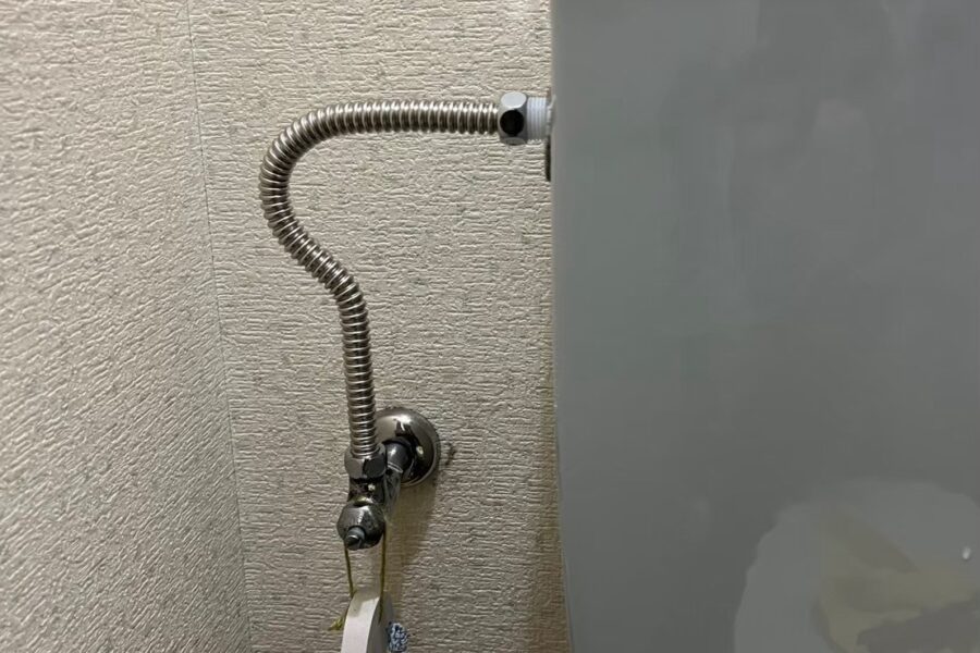押上トイレパイプ水漏れ修理