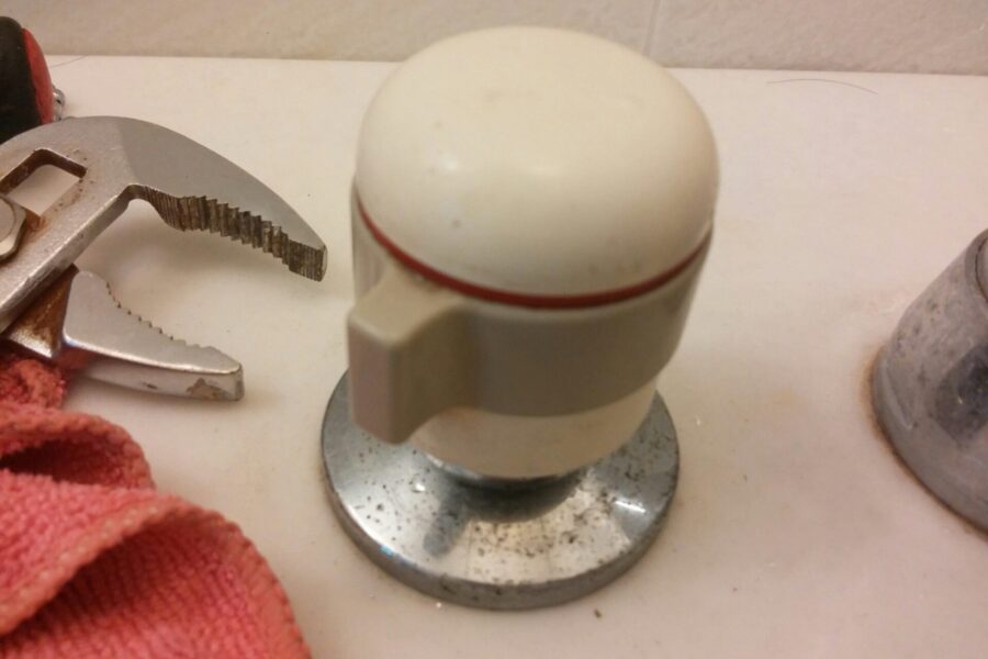 洗面水漏れ蛇口中野区 江古田・新井