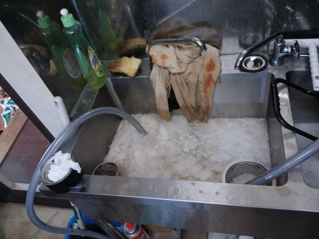 キッチン流れない修理練馬区北町・栄町