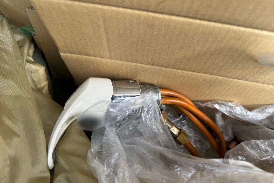 蛇口交換​足立区一ツ家・花畑