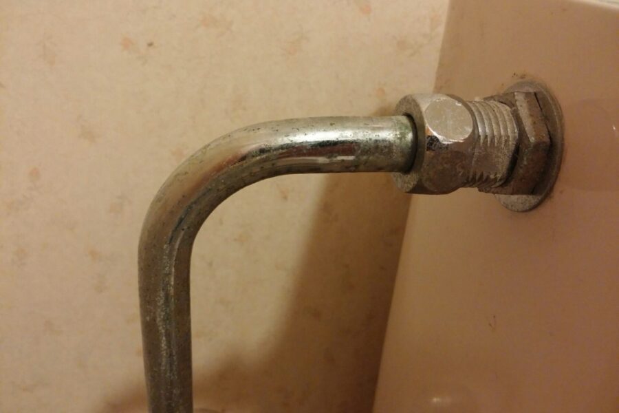 水が止まらないトイレ中野区 鷺宮・白鷺