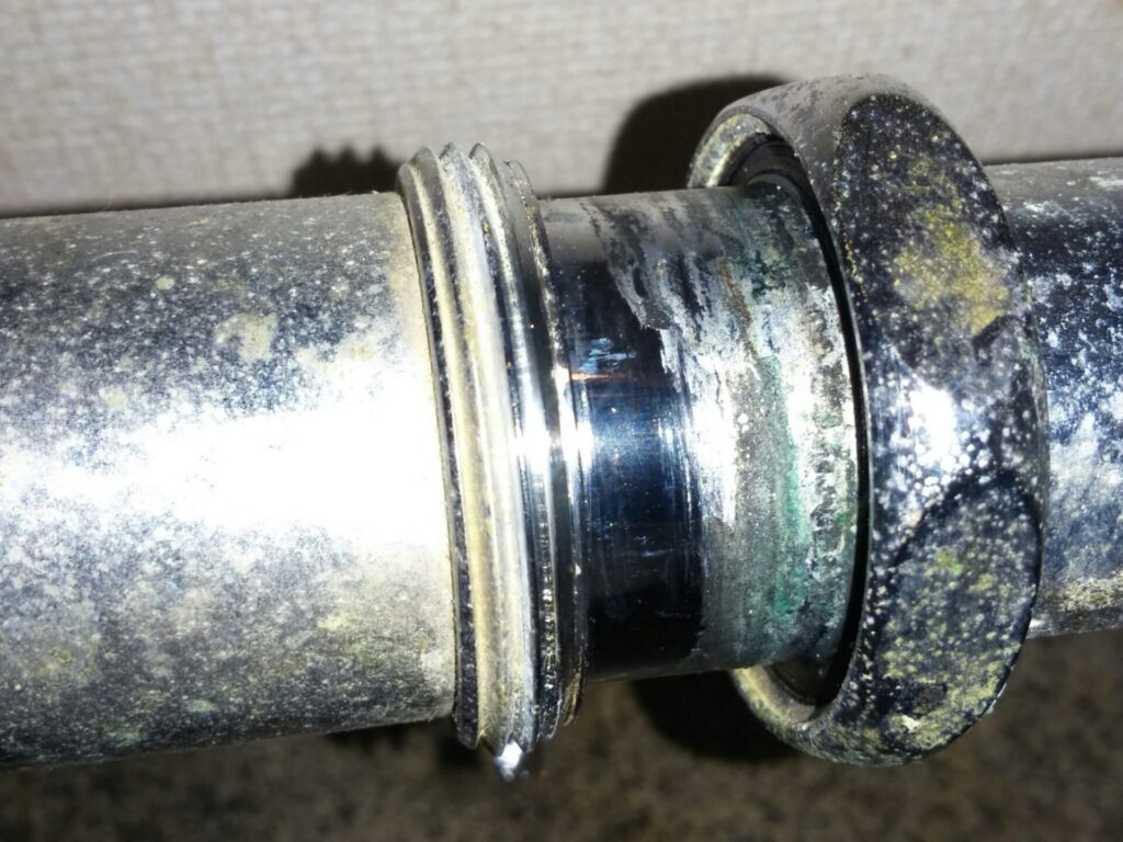 世田谷区 豪徳寺・上祖師谷水漏れ修理