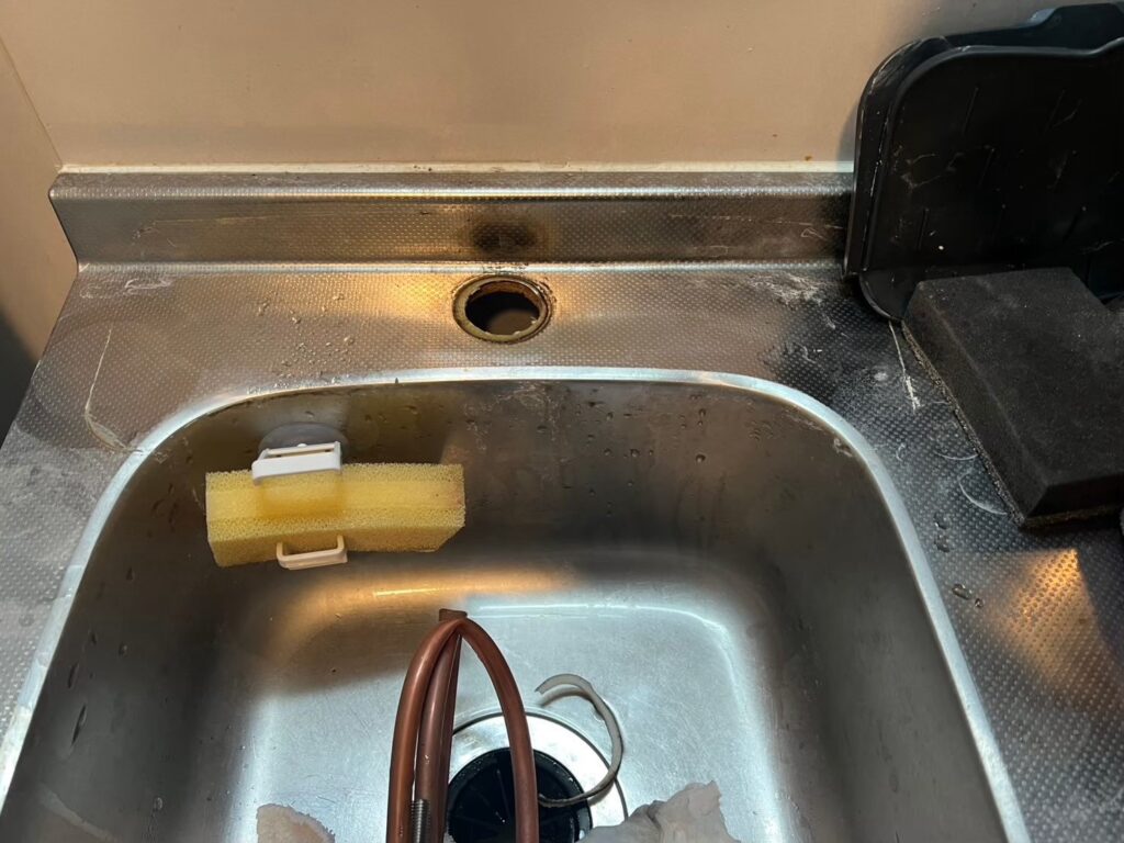 蛇口川口市南前川・南町水漏れ修理