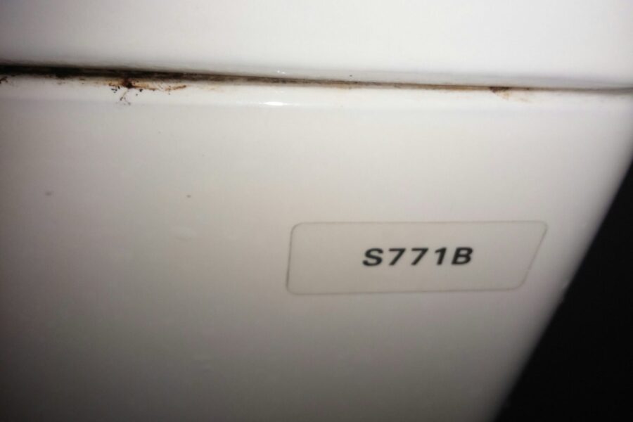 トイレ水漏れ修理​レバー台東区小島・寿町