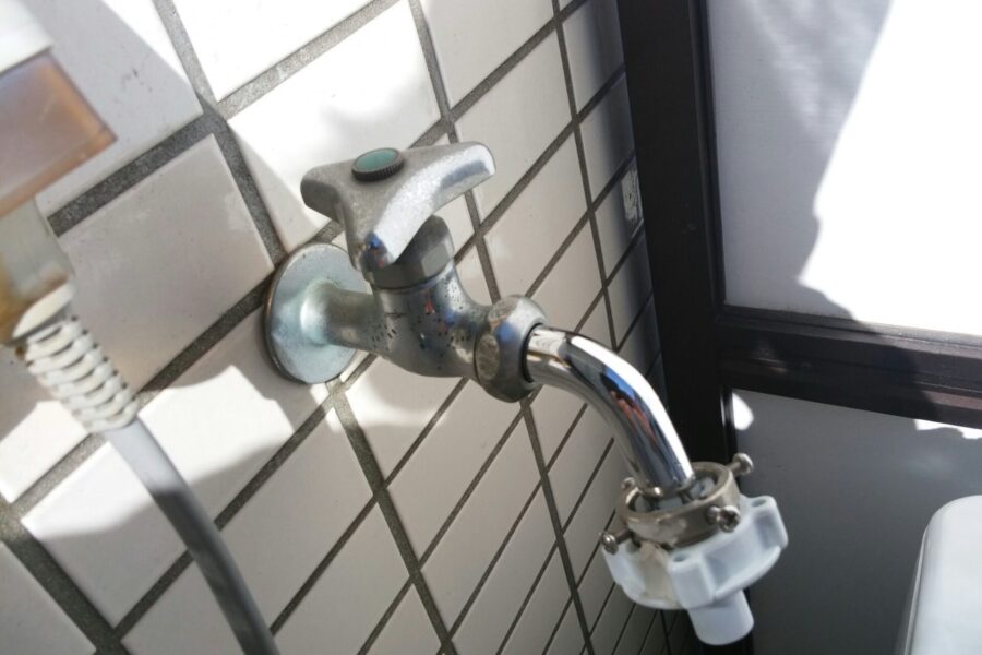 洗濯水漏れ葛飾区堀切、水元