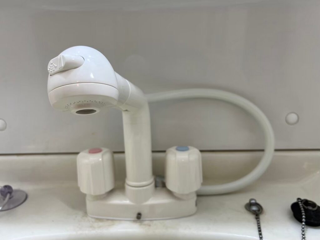 洗面所水漏れ修理戸田市美女木・氷川町