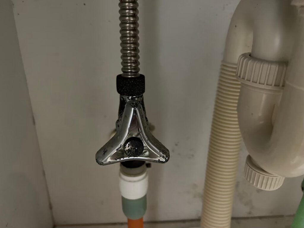 水漏れ修理足立区入谷町・梅田