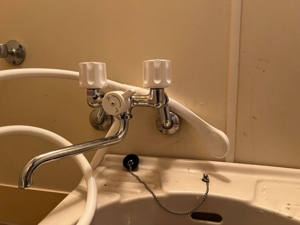 水道屋🚿板橋区熊野町・小茂根でユニットバス蛇口の水漏れ修理が安い水道屋|蛇口交換もミズモ水道✨