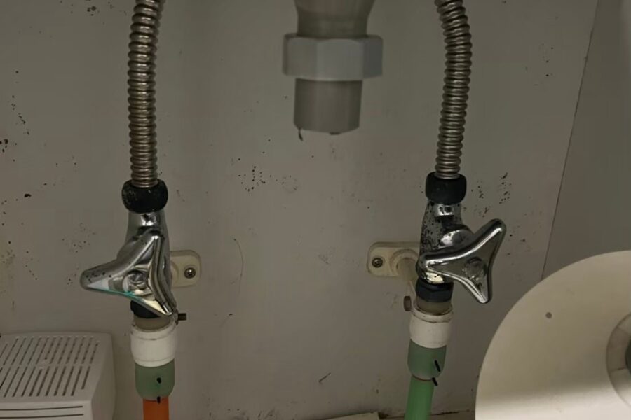 蛇口修理足立区青井・扇