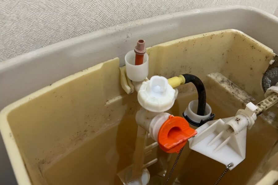 水道トイレ水漏れ修理​世田谷区三軒茶屋、新町