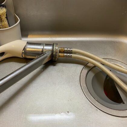 蛇口交換​水漏れ船橋市栄町、咲が丘