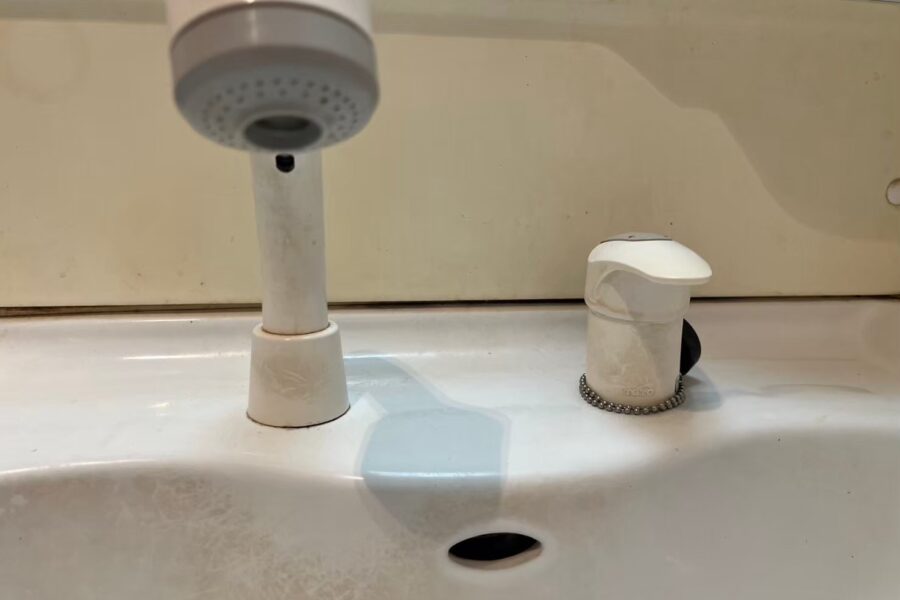 洗面所蛇口交換​
