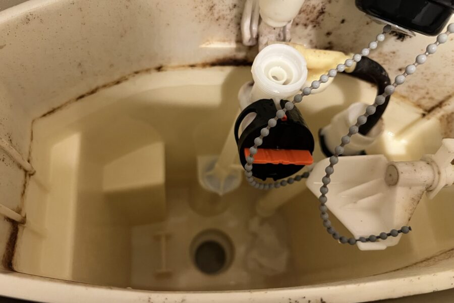 トイレ水漏れ修理​千代田区三崎町、有楽町