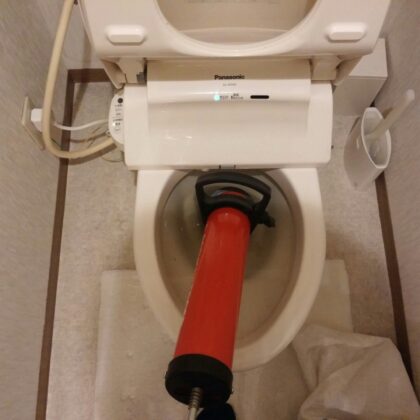 トイレ詰まった新宿区信濃町