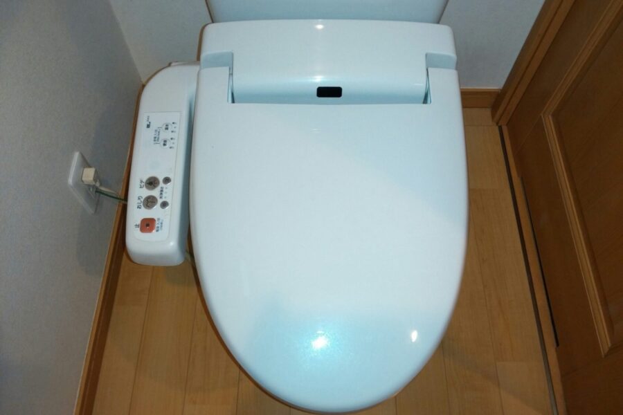 トイレ水漏れ修理​荒川区熊野前駅、赤土小学校前駅