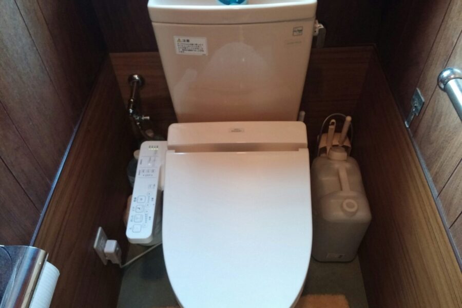 松戸市松戸駅、北松戸駅トイレ水漏れ修理​