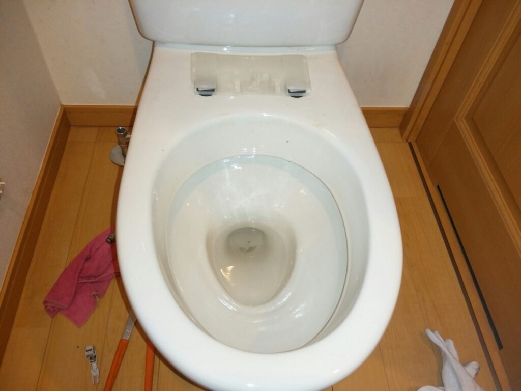 ãã€ã¬æ°ŽæŒãä¿®çâèå·åºçéåé§
ãèµ€åå°åŠæ ¡åé§